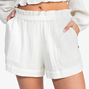 NWOT Roxy Women's What A Vibe Beach Gauze Shorts White size Medium
